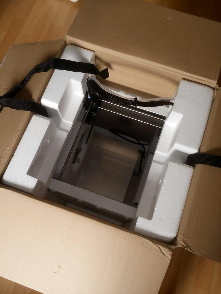 Bild vom Unboxing des Ultimakers 2+